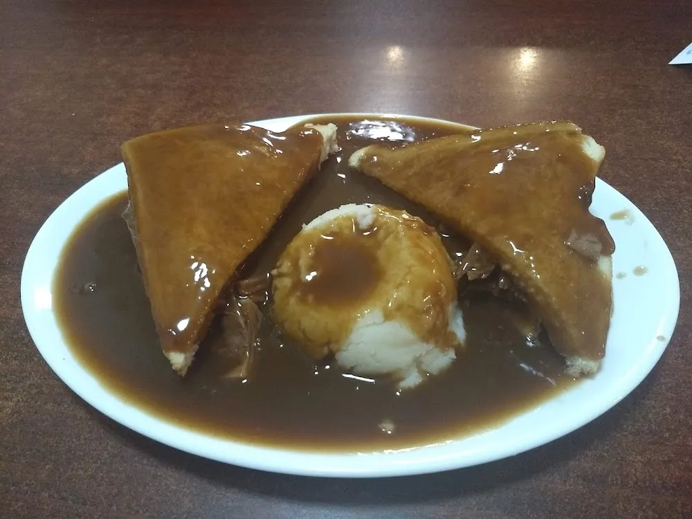 Hot Roast Beef Sandwich with Mashed Potatoes and Gravy